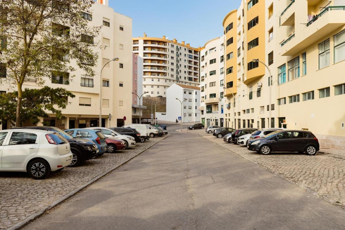 Breeze Beach House Σετούμπαλ Εξωτερικό φωτογραφία